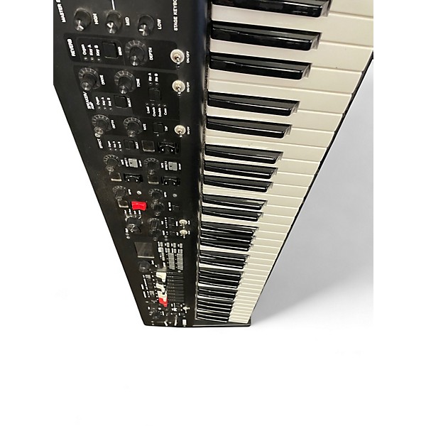 Used Yamaha YC61 Organ