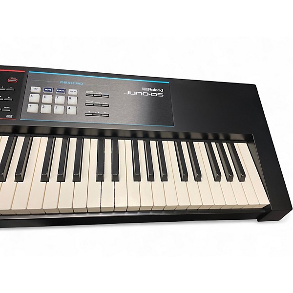 Used Roland DS88 Keyboard Workstation