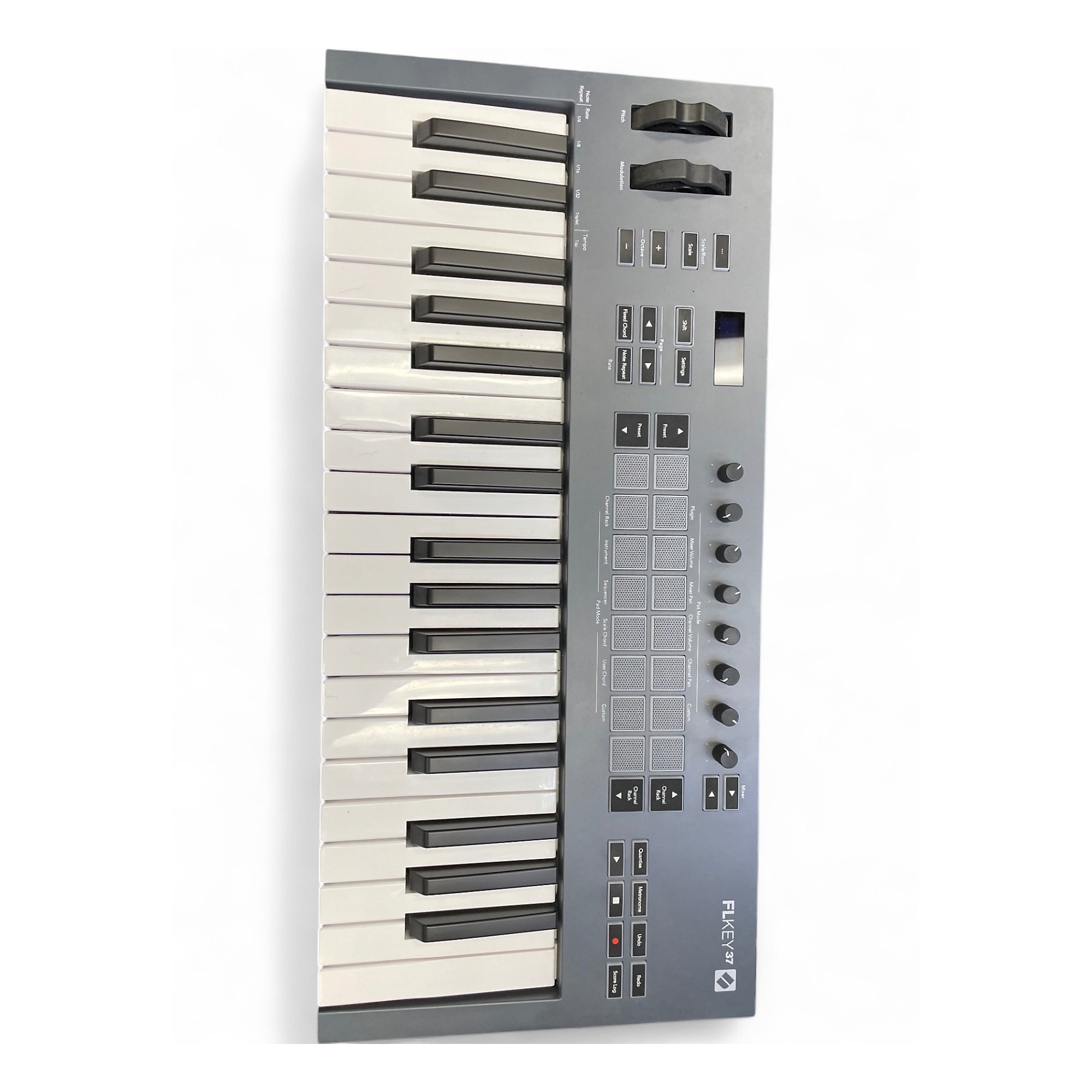 Used Novation FLKEY 37 MIDI Controller | Guitar Center