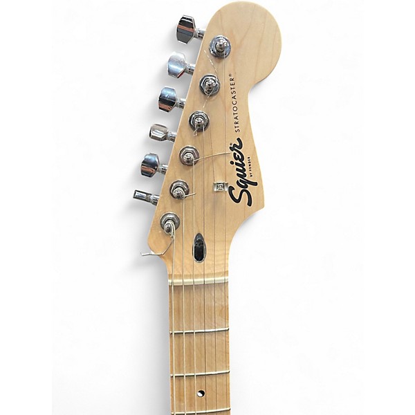Used Squier sonic stratocaster 2 Tone Sunburst Solid Body Electric Guitar