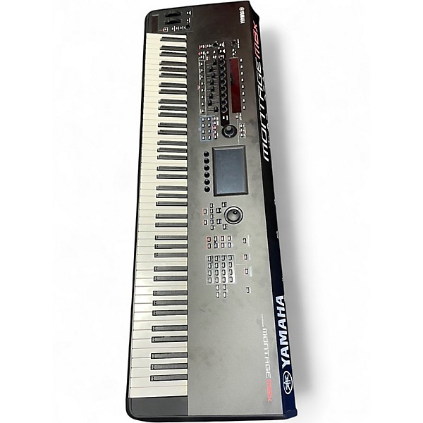 Used Yamaha MONTAGE M8X Keyboard Workstation