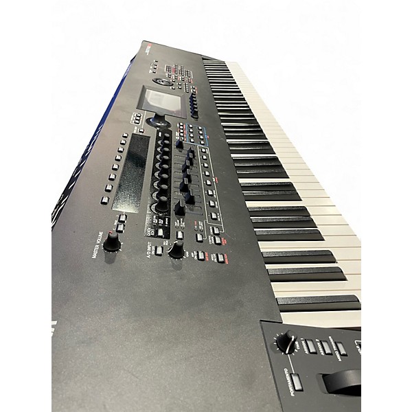Used Yamaha MONTAGE M8X Keyboard Workstation