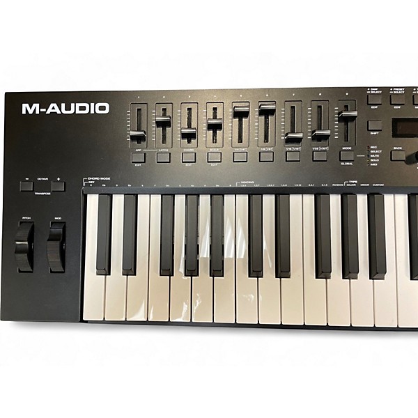 Used M-Audio Oxygen 61 Key MIDI Controller