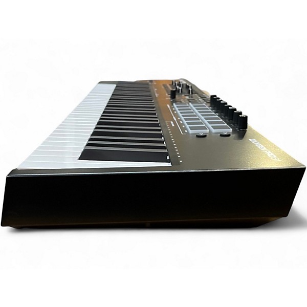 Used M-Audio Oxygen 61 Key MIDI Controller