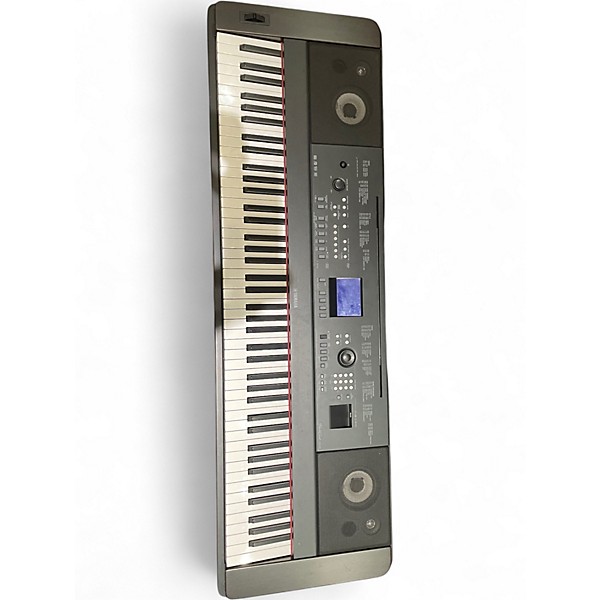 Used Yamaha DGX650 88 Key Portable Keyboard