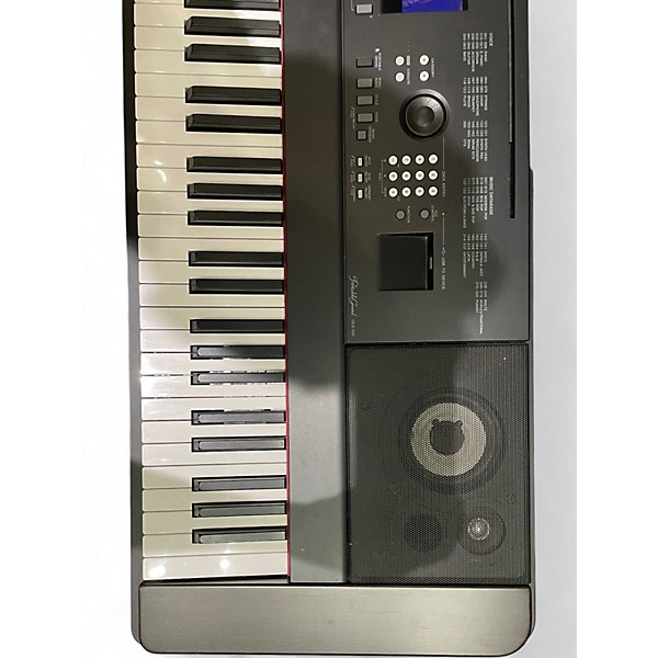 Used Yamaha DGX650 88 Key Portable Keyboard