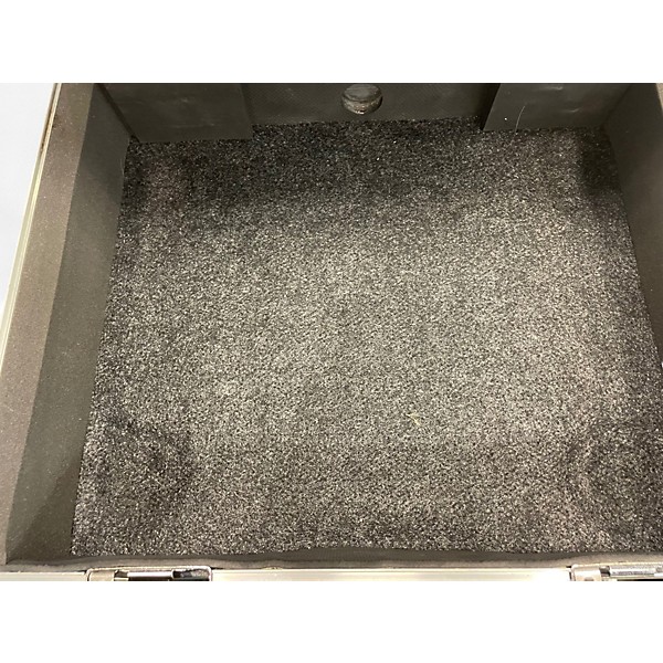 Used Odyssey Flight Zone 1200 Turntable DJ Case