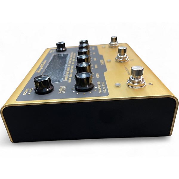 Used IK Multimedia X-Vibe Modulation Effect Pedal