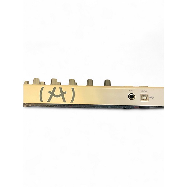 Used Arturia MiniLab MK2 Mini Hybrid MIDI Controller