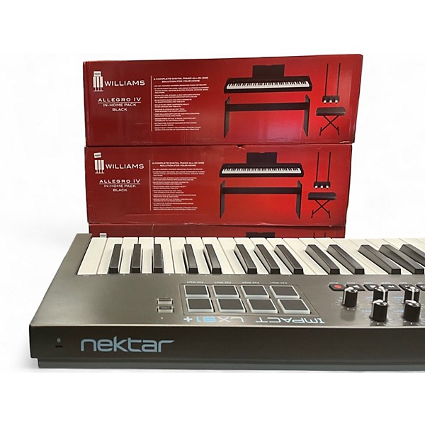 Used Nektar IMPACT LKX61