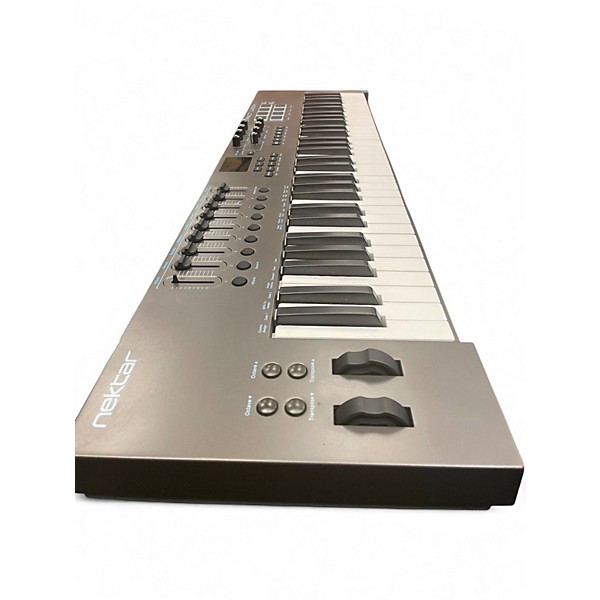 Used Nektar IMPACT LKX61