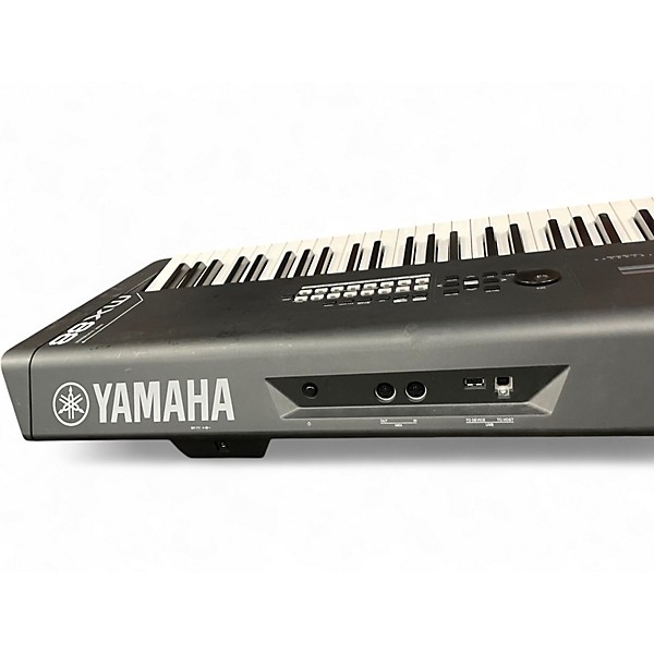 Used Yamaha MX88BK Synthesizer