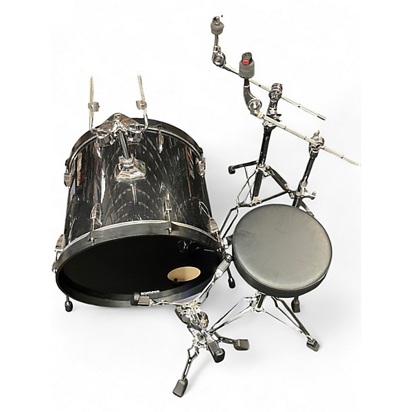 Used TAMA 6 Piece Imperialstar Hairline Black Drum Kit