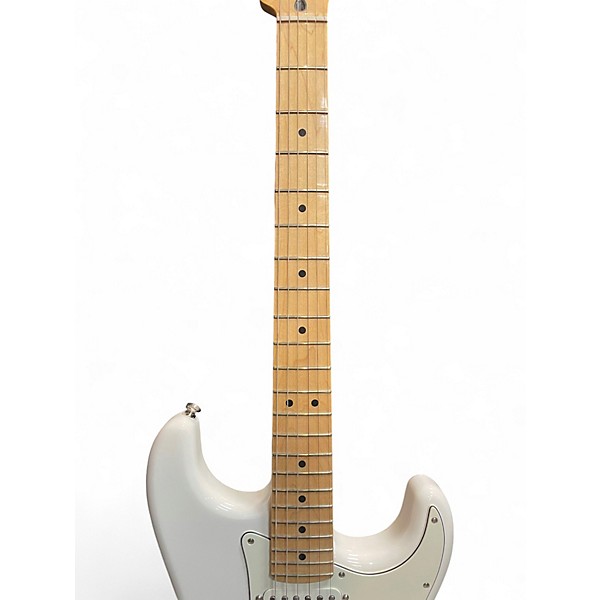 Used Fender Player Stratocaster Arctic White Solid Body Electric Guitar