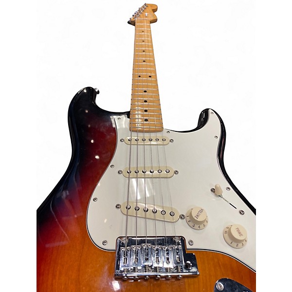 Used Fender American Standard Stratocaster 2 Color Sunburst Solid Body Electric Guitar