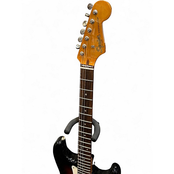 Used Squier Classic Vibe 1960S Stratocaster 3 Color Sunburst Solid Body Electric Guitar