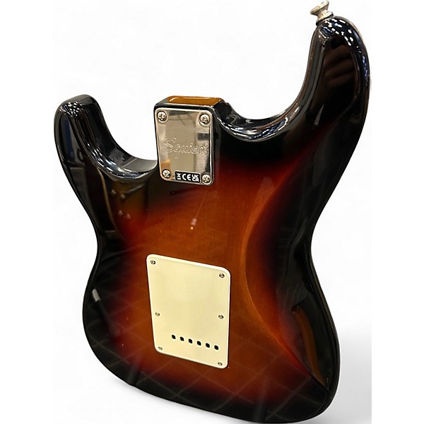 Used Squier Classic Vibe 1960S Stratocaster 3 Color Sunburst Solid Body Electric Guitar