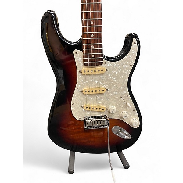 Used 2007 Squier Deluxe Stratocaster 2 Color Sunburst Solid Body Electric Guitar