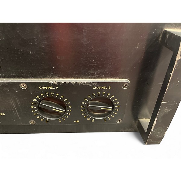 Used Yamaha p2201 Power Amp