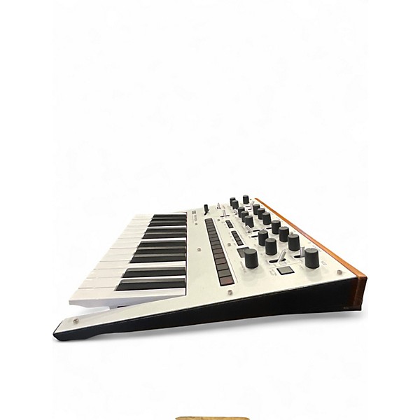 Used KORG MONOLOGUE Synthesizer