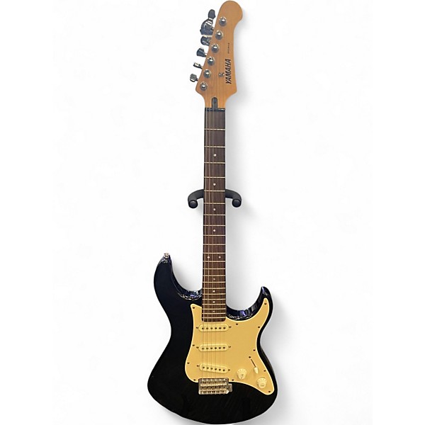 Used Yamaha EG303 Black Solid Body Electric Guitar