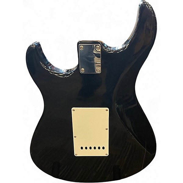 Used Yamaha EG303 Black Solid Body Electric Guitar