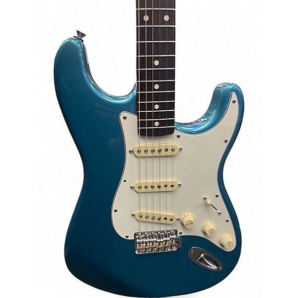 Used Fender Classic Player '60s Stratocaster Blue Solid Body Electric Guitar