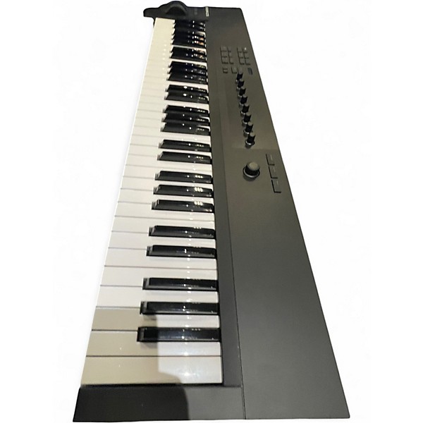 Used Native Instruments Komplete Kontrol A61 MIDI Controller