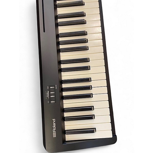 Used Roland FP-10 Stage Piano