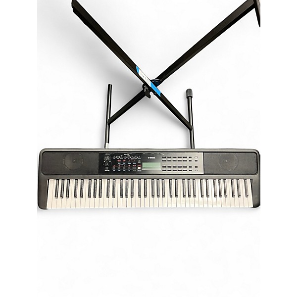 Used Yamaha PSR-EW320