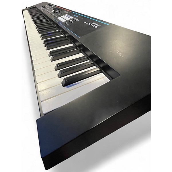 Used Roland JUNO-DS Portable Keyboard