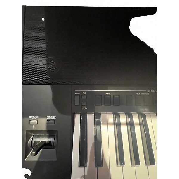 Used Yamaha PSRSX700 Arranger Keyboard