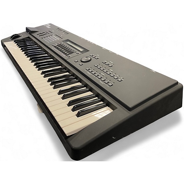 Used Yamaha SY-85 Synthesizer