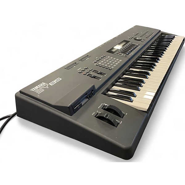 Used Yamaha SY-85 Synthesizer