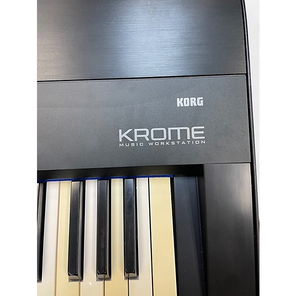 Used KORG Krome 88 Key Keyboard Workstation