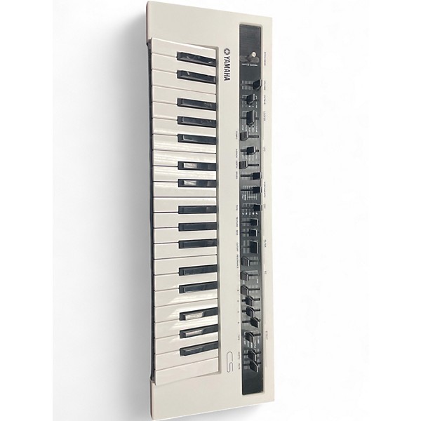 Used Yamaha REFACE CS Synthesizer
