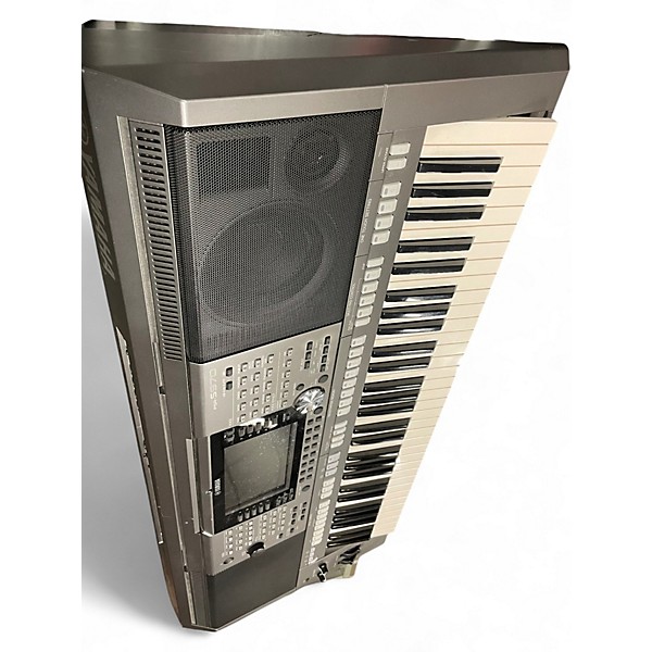 Used Yamaha PSRS970 61 Key Keyboard Workstation