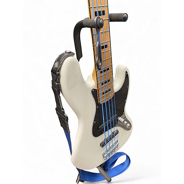 Used Squier JAZZ BASS V CLASSIC VIBE White Electric Bass Guitar