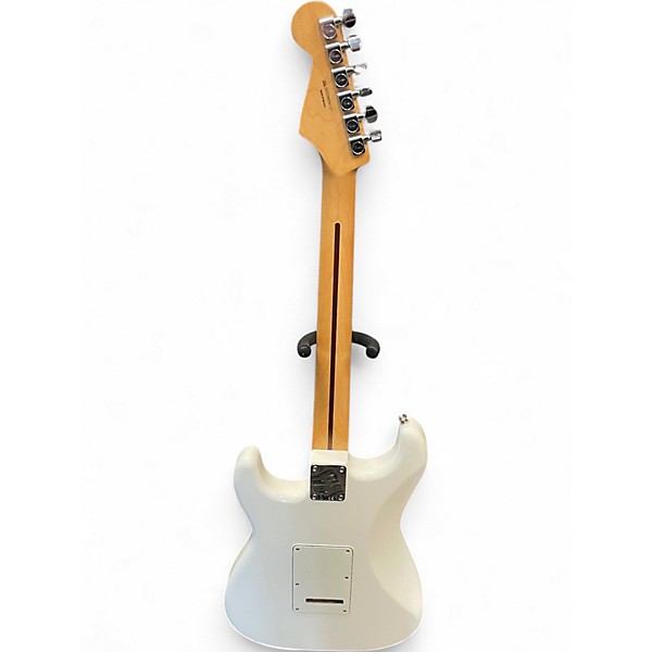 Used Fender Player Stratocaster Olympic White Solid Body Electric Guitar