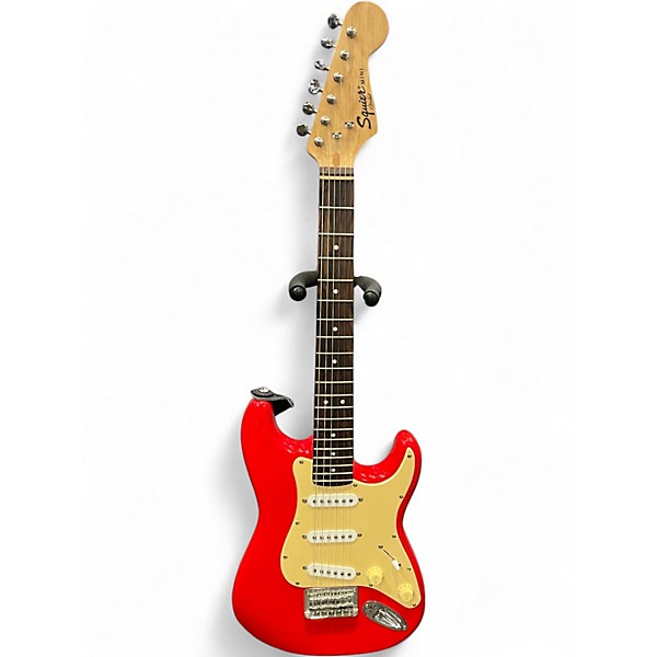 Used Squier Mini Affinity Stratocaster Red Electric Guitar