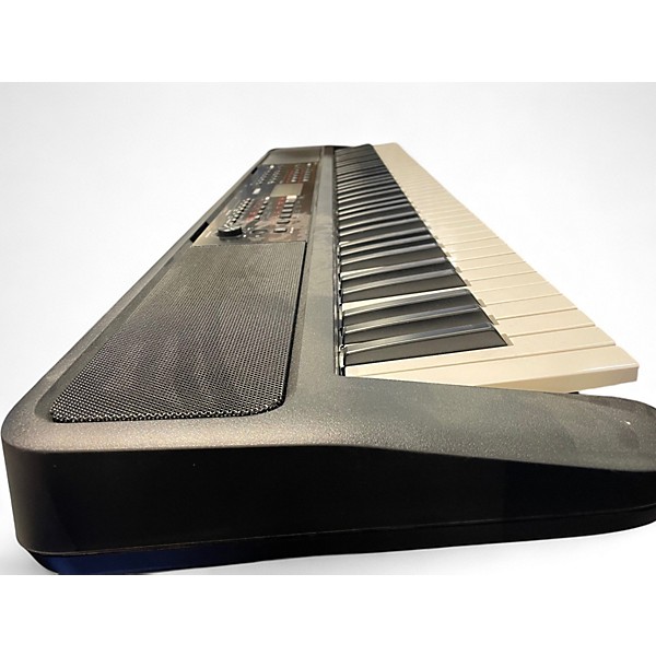 Used Yamaha PSR EW320 Digital Piano
