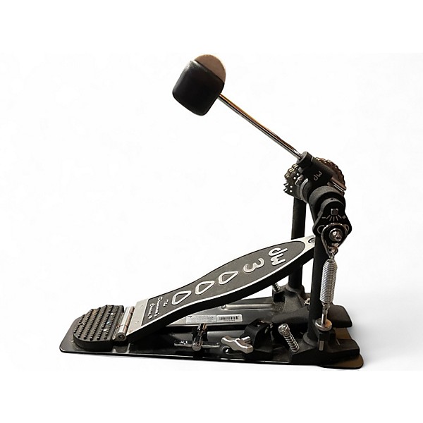 Used DW 3000 Series Single Single Bass Drum Pedal