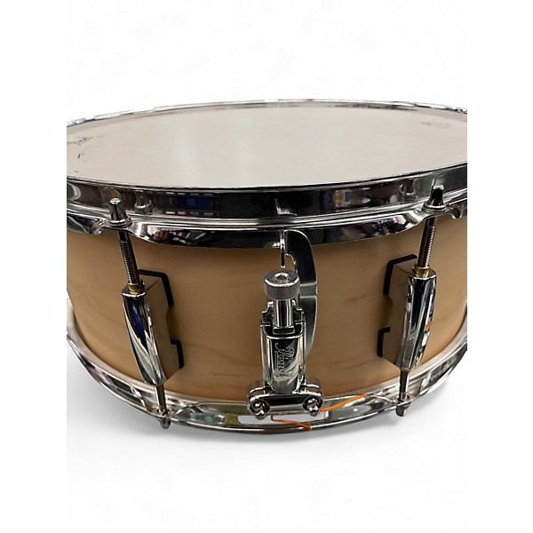 Used Pearl 14X6.5 Modern Utility Maple Snare Natural Drum
