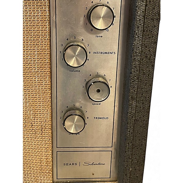 Vintage 1960s Silvertone 1482 Tube Guitar Combo Amp