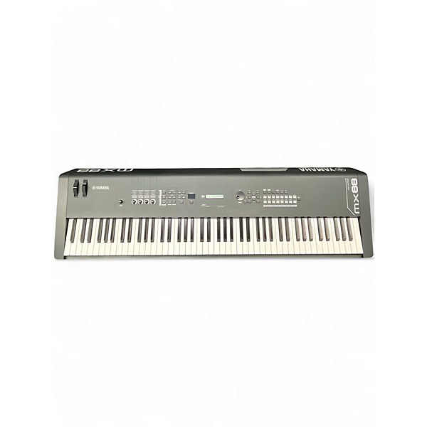 Used Yamaha MX88 Synthesizer