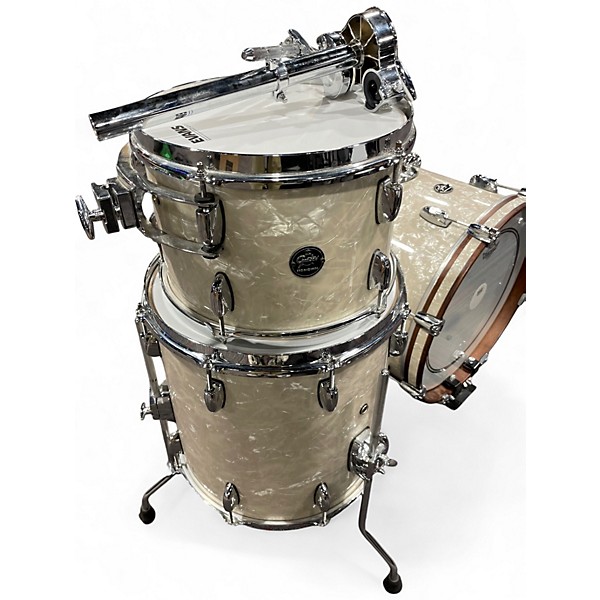 Used Gretsch Drums 3 Piece Renown White Marine Pearl Drum Kit