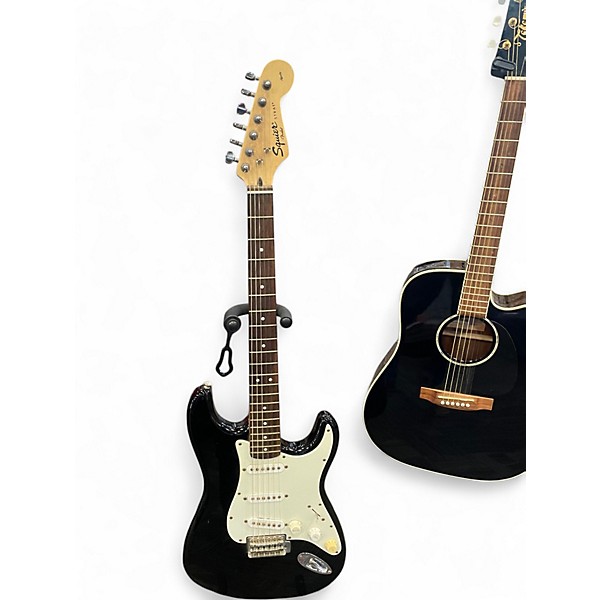 Used 2007 Squier Affinity Stratocaster Black and White Solid Body Electric Guitar
