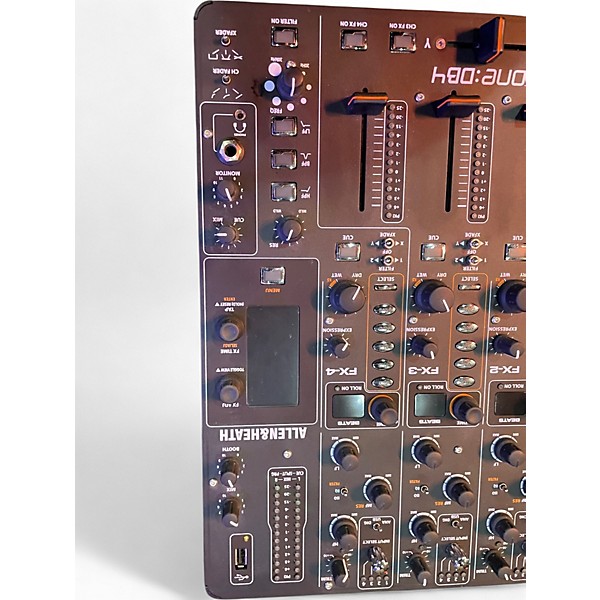 Used Allen & Heath Xone DB4 Line Mixer
