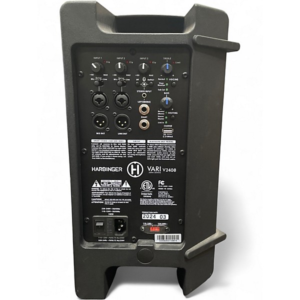 Used Harbinger vari v2408 Powered Speaker