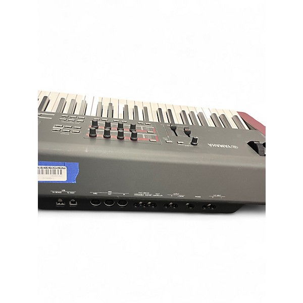 Used Yamaha MOXF8 88 Key Keyboard Workstation